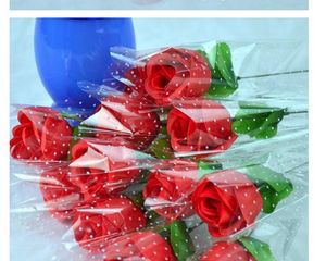 Simulatie Silk Flower Single Branch Valentijnsdag Promotie Geschenk gewikkeld Rose Single Branch Xiantaomei WY940