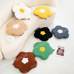 Cojín de asiento de peluche de flor suave de simulación, cojín de sofá para cama, adornos de decoración del hogar, regalo de cumpleaños para novia y niño