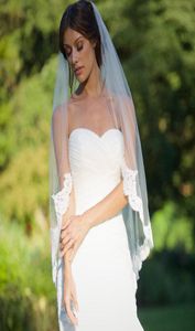 Voile de mariage court monocouche avec bord en dentelle partielle, voile de mariée avec peigne, accessoires de mariage T499160288