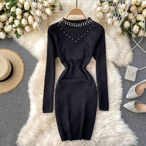 Singreiny Dames Gebreide Potloodjurk Retro Kralen O Hals Lange Mouwen Slanke Jurken Herfst Winter Mode Bodycon Sweater Jurk 210419