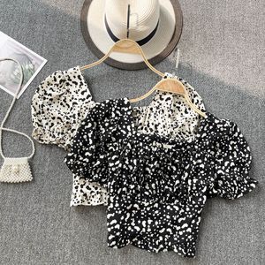 Singreiny Vrouwen Koreaanse Retro Print Blouse Sweet Puff Sleeve Square Collar Slim Tops Zomer Mode Streetwear Korte Blouses 210419