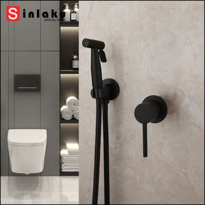 Sinlaku Matte zwart/Golden vergulde bidetkraan Bad Douche Toiletset wand gemonteerd met handdouche Koude koude badkuip Mixer Taps