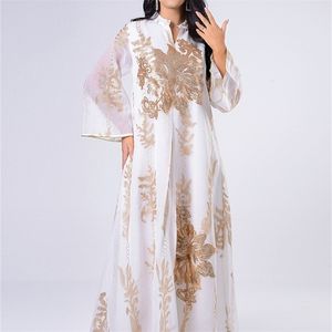 Siskakia Lentejuelas Bordadas Abaya Vestido para Mujeres Marroquí Kaftan Turquía Árabe Jalabiya Blanco Islámico Étnico Robe Eid 210806