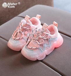 Talla 2130 zapatos lideros para bebés para niños niñas niños transpirables brillantes zapatos para niños pequeños zapatillas luminosas zapatillas casuales con luces5643710