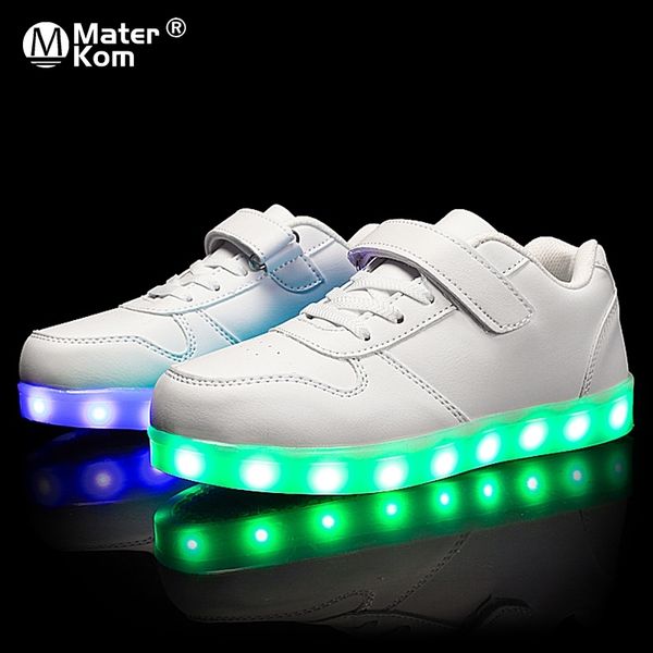 Taille 25-37 Enfants Led Chaussures Glowing Sneakers Kid Krasovki avec Rétro-Éclairage USB Light Up Chaussures Baskets Lumineuses pour Garçons Filles 210308