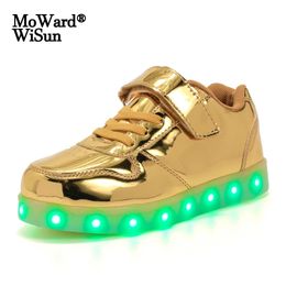 Taille 25-37 USB chargeant des baskets lumineuses pour enfants garçons chaussures avec semelle lumineuse enfants filles chaussures lumineuses avec lumières LED 210308