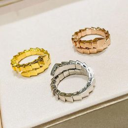 Tamanho 6 anel serpentina embrulhado anéis banhados a ouro 18K 3 cores anel de círculo de ouro rosa para festa conjunto de joias geométricas presente 1