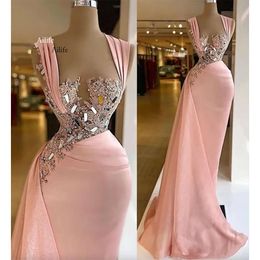 Taille arabe plus aso ebi rose rose luxueux gaine robes de bal de bal cristaux en dentelle de la soirée formelle deuxième réception robes de robes d'anniversaire 0515