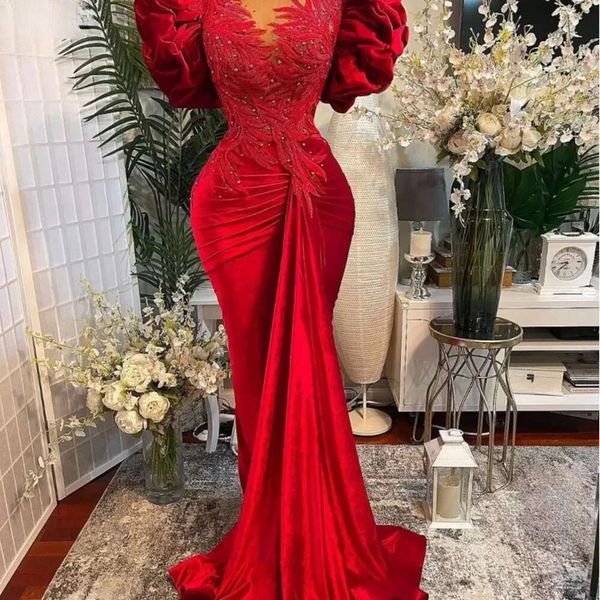 Tamaño árabe más Aso Ebi sirena roja vestidos de baile de encaje con cuentas cuello transparente Veet noche fiesta formal segunda recepción vestido