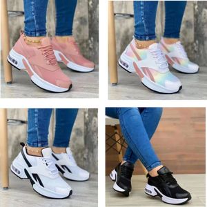 SIZE Designer Big Sneakers for Woman Randing Shoes Trainers Femme Lady Mountain Mountain Fashion Outdoor Good Black Sport Casual