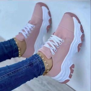 Taille Fashion Femmes Chaussures décontractées Grands Brestable Walking Girl Lace Up Up Flat Chaussures Sneakers Tenis Feminino femme Dame Randonnée Chaussure Factory Article 867 93