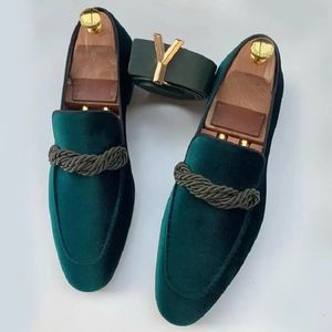 Maat mannen plus s loafers merk suède lederen vintage slip op klassieke casual rijden bruiloft mannelijke kleding schoenen