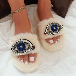 Maat Pluche damesschoenen in de herfst en winterkleding Katoen Fashion Devil Eyes Faux Bur Slippers Indoor Thuisvloer Schoensl230224