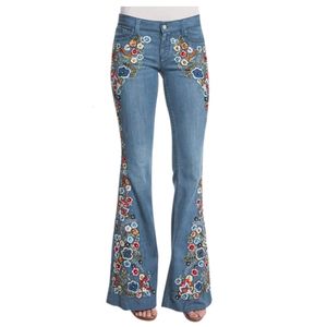 Grootte S4XL Elastische bloem geborduurde Flare Jeans Dames Retro Style Bell Bottom Skinny Autumn Denim Pants Women 240423