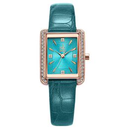 Reloj de cuarzo de la marca SK cwp Temperamento moderno Relojes para mujer Relojes brillantes para mujer 23 29 MM Esfera cuadrada pequeña Pulsera de diamantes 336Z