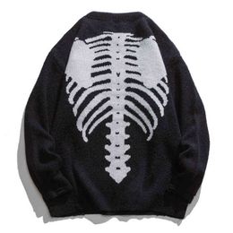Squelette Os Jacquard Mode Pulls 2020 Streetwear Harajuku Pull Décontracté Hommes Vêtements Manteau D'hiver Rétro Lâche Couple Top T220730