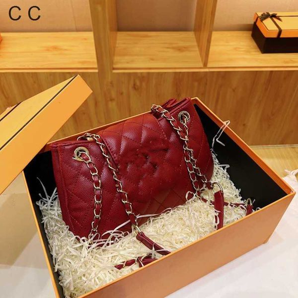 Sac incliné promotion des fabricants de luxe Da Shuang C sac de selle à boucle en or sac sous les bras sac à rabat à boucle magnétique en diamant de mouton