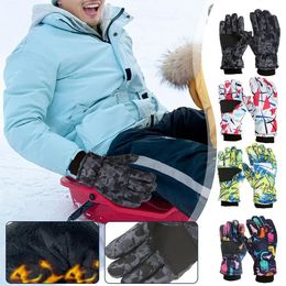 Skihandschoenen Winter Moet antislip Dikker Warm Waterdicht Kinderen Winddicht Outdoor Kids Mitten Sport Sno K1Q6 231124