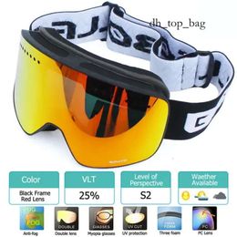Lunettes de Ski avec lentille polarisée Double couche magnétique Ing antibuée Uv400 Snowboard hommes femmes lunettes étui à lunettes 221109 3749
