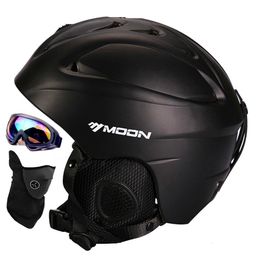 Ski-helmen Man/vrouwen/kinderen Ski-helm Volwassen snowboardhelm Ski-apparatuur Masker Masker en dek af integraal gegooid veiligheidsskateboard 230324