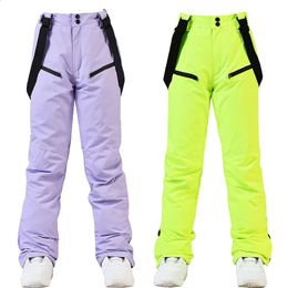 Pantalons de ski à bretelles hommes et femmes hiver pantalons de ski en plein air coupe-vent imperméable chaud respirant pantalons de snowboard pantalons de sports de neige 231109