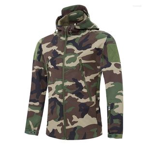 Chaquetas de esquí Chaqueta táctica para hombres al aire libre Camuflaje tres en uno Forro polar engrosamiento Esquí cálido