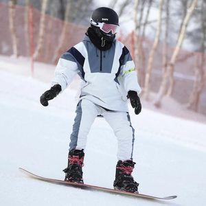 Vestes de ski sur les femmes d'hiver costumes de ski à capuche homme neige des ensembles de snowboard femelles extérieurs