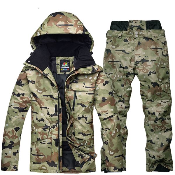 Combinaisons de ski Vêtements de neige de camouflage pour hommes Ensembles de costumes Costume de snowboard 10K Vestes et pantalons de vêtements de glace chauds imperméables 30 230920