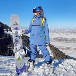 Combinaisons de ski Combinaison de ski réfléchissante Hommes Femmes Hiver Chaud Coupe-vent Imperméable À Capuche Respirant Veste Pantalon Ensemble Snowboard 230918