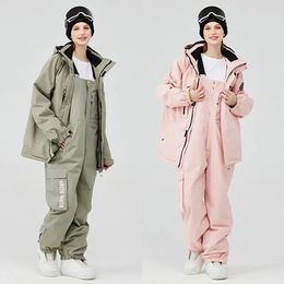 Combinaisons de ski Ensembles de ski pour femmes Vestes et pantalons Hommes Combinaison de neige Manteau de snowboard Tenues chaudes à capuche imperméable coupe-vent isolé 231130