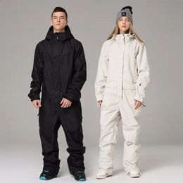 Costumes de ski imperméable à capuche hommes combinaison de ski Sport femmes combinaison de neige hiver en plein air femme vêtements de snowboard homme salopette 231109