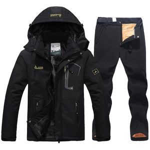 Combinaisons de ski Combinaison de Ski d'hiver pour hommes imperméable à l'eau garder au chaud veste polaire de neige pantalon coupe-vent en plein air montagne Snowboard porter ensemble tenue de Ski 231025