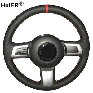 Huid hand naaien auto stuurwielafdekking voor Mazda MX5 Miata 20092012 2013 2014 RX8 20082013 CX7 CX7 2007 2008 2009 J220808