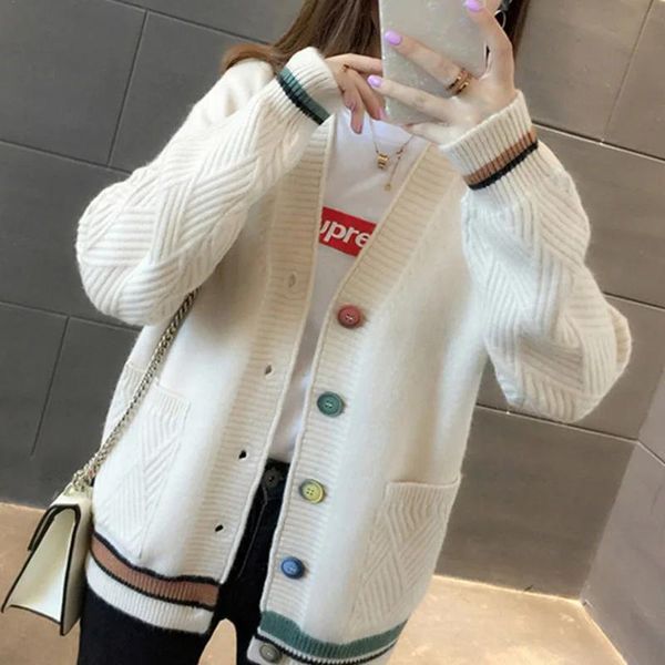 jupe Zoki Mode V Cou Femmes Cardigan Pull Automne À Manches Longues Simple Boutonnage Manteau En Tricot Casual Coréen Rayé Poche Pull