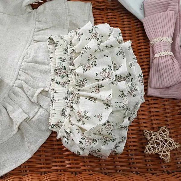 Jupes 0-24 mois nouveau-nés bébé floraux floraux fleuris floral filles filles volonnes shorts en coton coton de couvre-couche confortable h240425