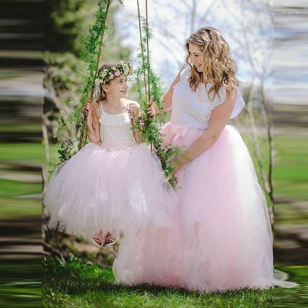 Jupes 2023 tenues rose tulle mère fille skirt kids tutu très complet petite fille se solide seh colore