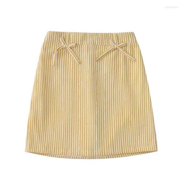 Jupes 2023 Été Original Niche Design Femmes Jaune Rayé Bulle En Mousseline De Soie Jupe Courte Arc Fesses Taille Haute Preppy Y2K Miyake