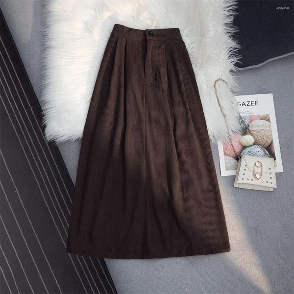 Jupes 2024 Automne Fashion d'hiver Femmes Halfskirt haute taille mince élastique en velours côtelé lâche simple jupe en ligne