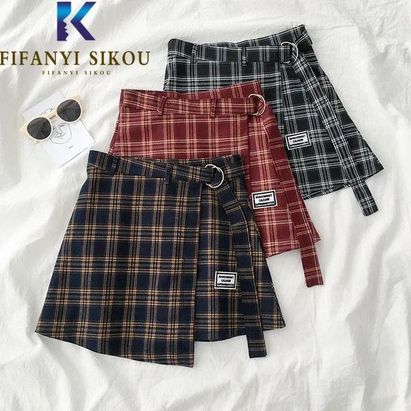 Jupes 2024 Summer Femme Plaid Jupe Shorts à lacets mode Irrégulet High Mini Femme décontractée surdimensionnée