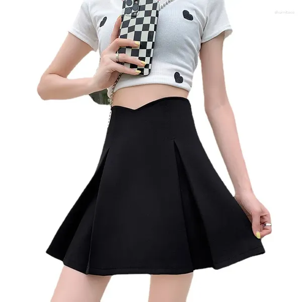 Faldas 2024 Falda de verano para mujer Moda coreana Mini Midi negro con pantalones cortos con abertura debajo de la línea A