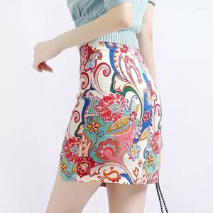 Faldas 4XL mujeres Vintage Totem estampado Floral plisado Casual lápiz falda moda elegante trabajo de oficina Mini NZ020