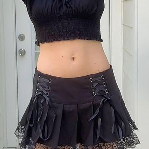 Faldas 90s Estética Negro Plisado Para Chicas Adolescentes Y2k Punk Low Wasit Lace Up Mesh Trim Bow Gothic Grunge Falda Femme Jupes