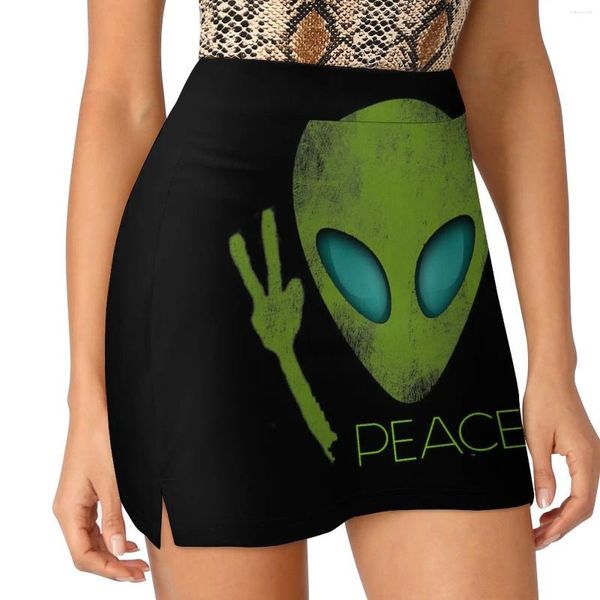 Jupes Alien Peace Cool Funny Mignon Ufo Proof Bild Jupe Kawaii Female Robe Femmes Vêtements d'été pour femmes 2024