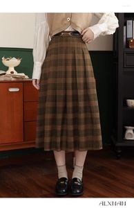 Jupes Automne Hiver Vintage Plissé Plaid Jupe Midi Femmes Taille Haute A-ligne Brun Longue Preppy Style Filles