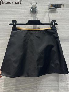 Rokken baeromad modeontwerper zomer zwarte kleur mini kokerrok dames feest sexy billen bedekken slanke solide short