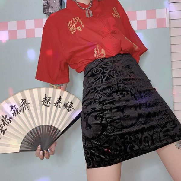 Faldas Fengguo Chaozuotu de China Cool Girl Dark Flower Retro Black Bucket Skirt