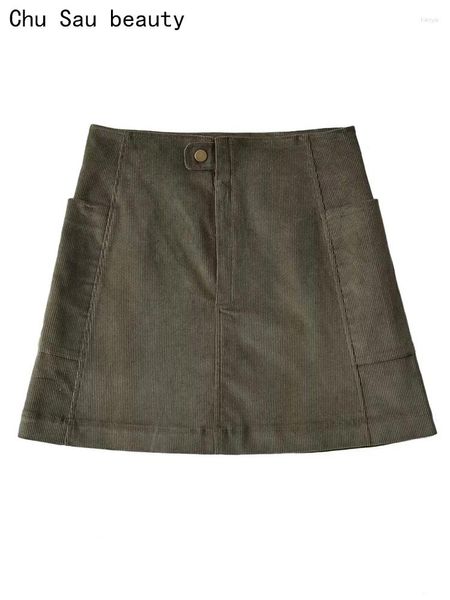 Jupes chu saubeau 2024 femmes mode Fashion Maillard Style Corduroy Mini jupe douce Mid Waist Side Pockets Short Chic Y2K Skorts