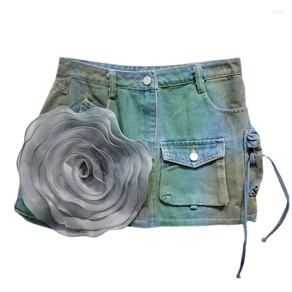Jupes du design sens niche fleur jupe de jean en détresse femme de style européen de poche européen girl a- line gredient vert