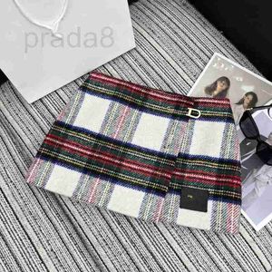 Jupes Designer Automne et Hiver Nouveau Style Américain Lettre Estampée À Chaud Mode Pin Laine Plaid A-ligne Jupe Courte G4TM