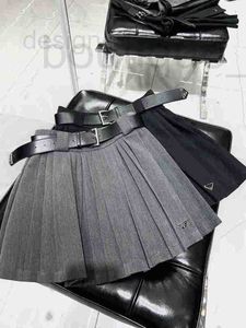 Faldas Diseñador Diseñador Estilo académico a juego con cinturilla, traje antideslumbrante, falda plisada de media longitud adelgazante, falda corta de corte A cubierta de entrepierna de gran tamaño